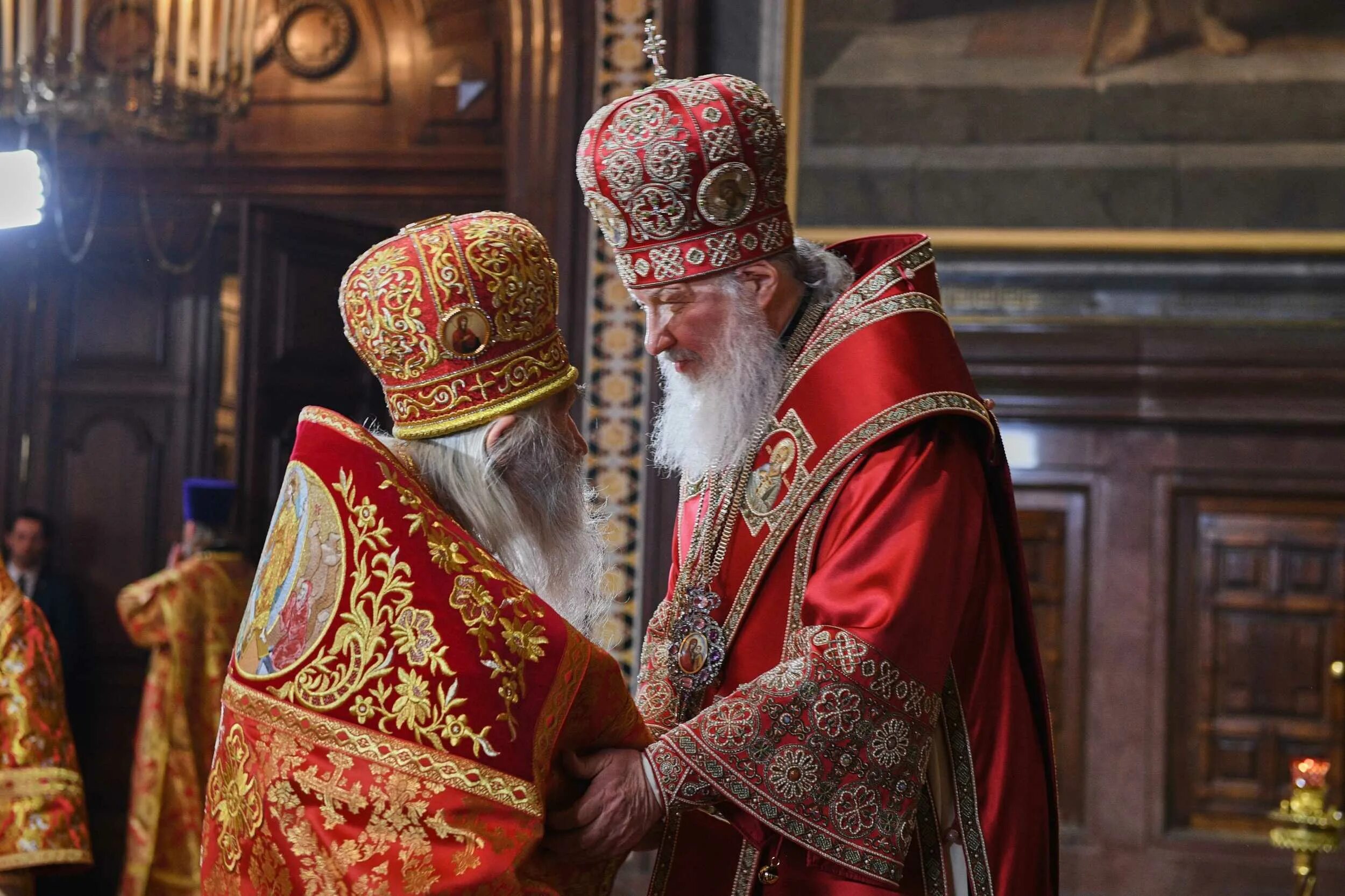 духовник патриарха схиархимандрит илий. батюшка илий оптина пустынь. отец илий ноздрин и патриарх кирилл. ноздрин илья схиархимандрит. старцы патриарх илия.