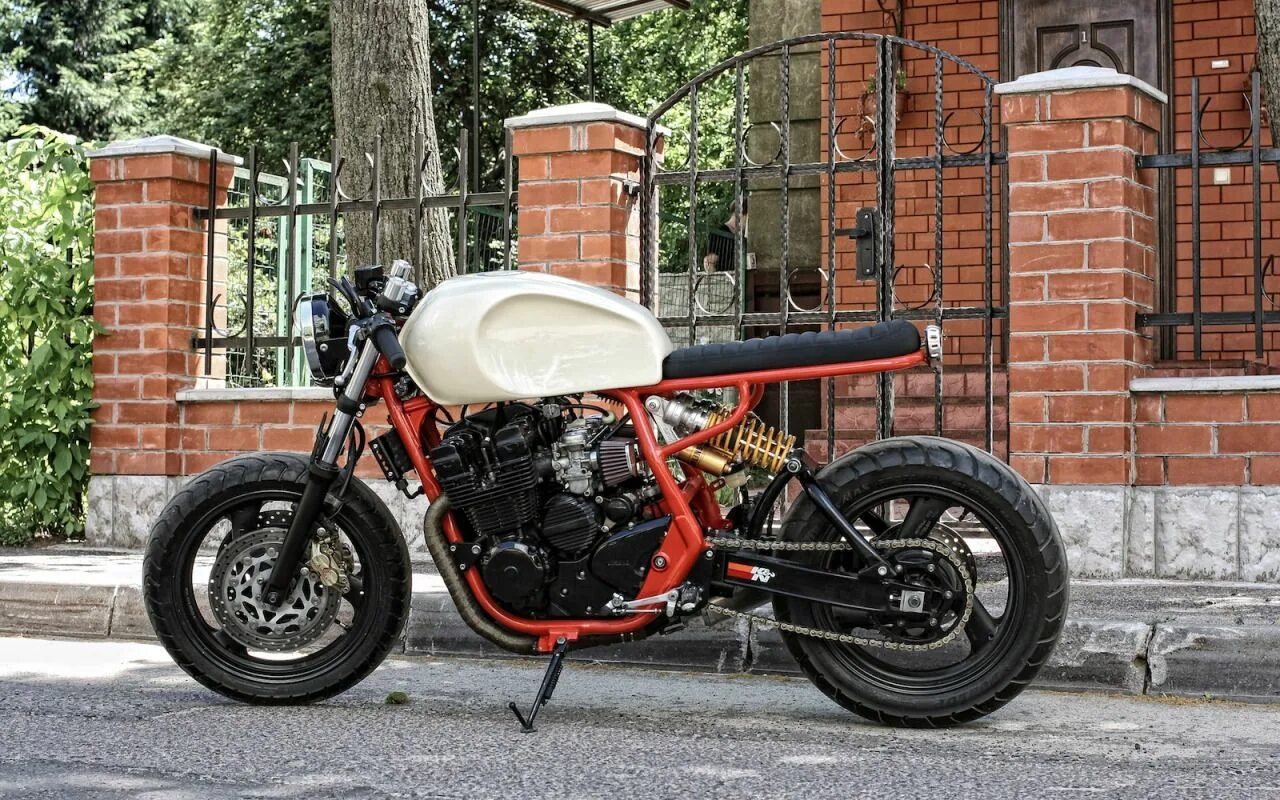 Yamaha xjr400r Cafe Racer. Yamaha XJR 400 Cafe Racer. Yamaha XJR 400 Scrambler. Yamaha XJR 400 Cafe. Custom part