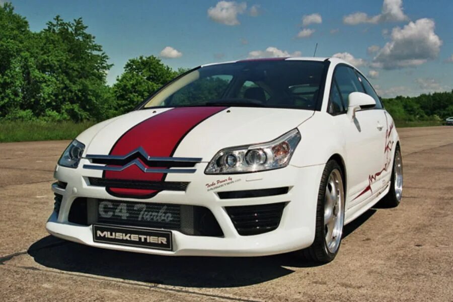 Citroen c4 2001. Ситроен с5 обвес Musketier. Обвес Ситроен с4. Citroen c4 Coupe Tuning. Бампер передний ситроен с4 хэтчбек