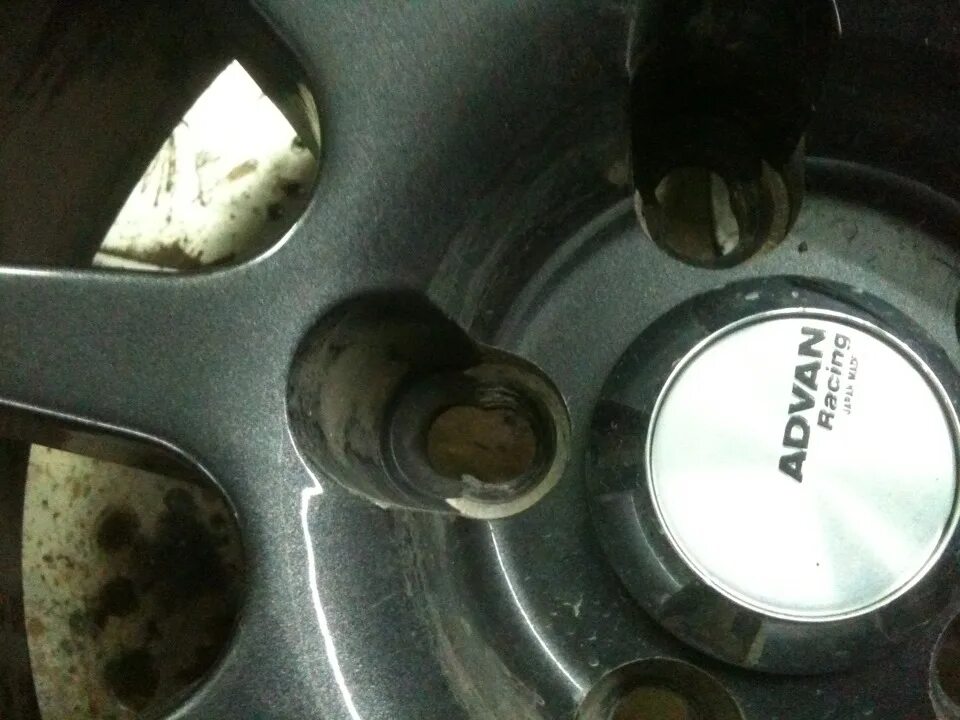 Литые диски ауди 100 с3 5 отверстий разболтовка. Диски ronal r15 audi. Tlc 100 диски. Диск под 100. Toyota land cruiser 100 диски r16.