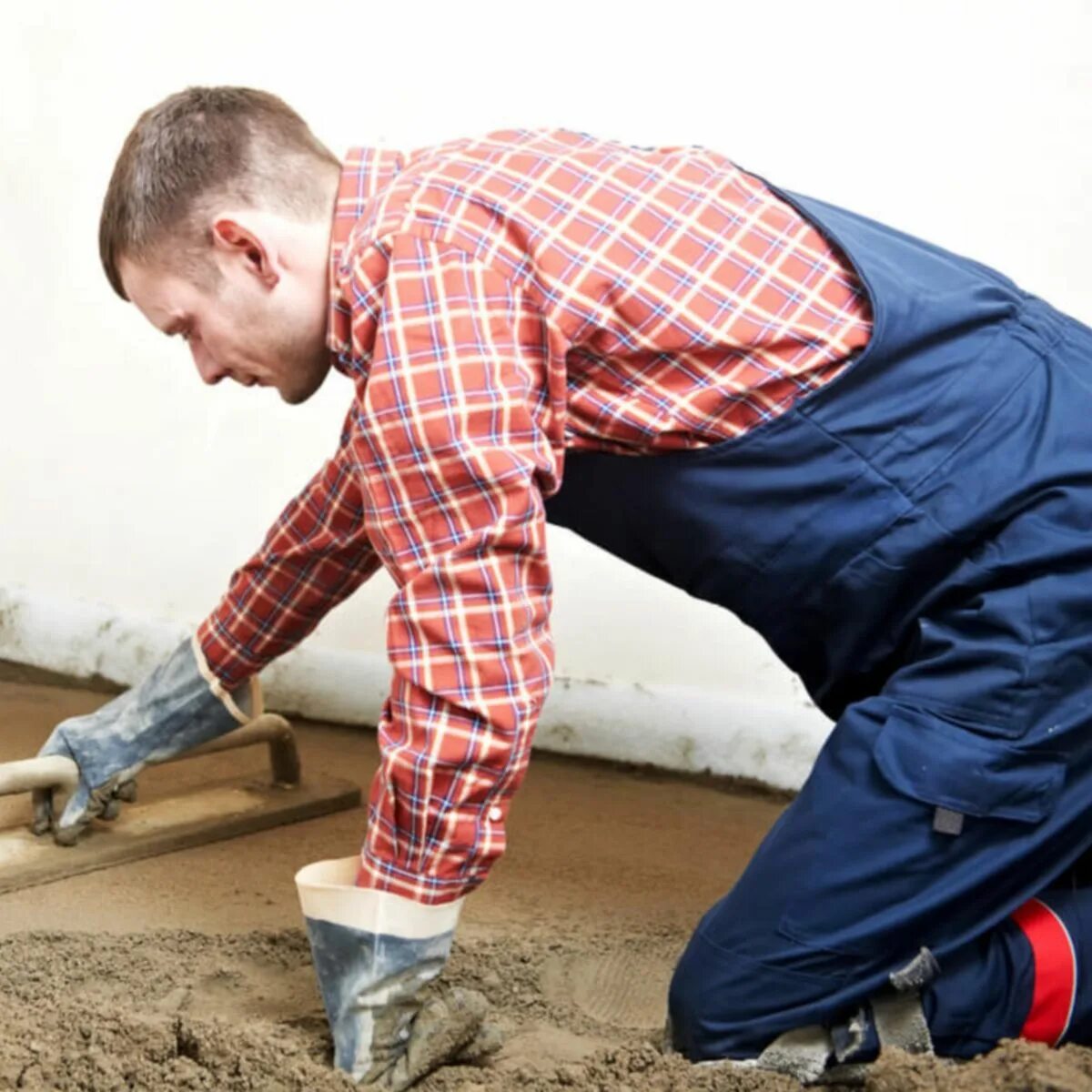 Профессия облицовщик плиточник. Работа мастер полов. Кладка паркета. Монтажник полов. Монтаж ламината.