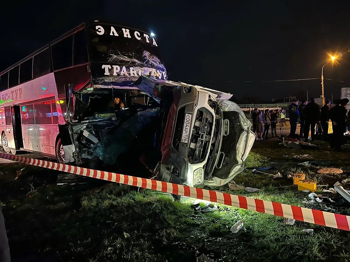 Авария в шагонаре. Перевернулся автобус в Воронежской области.