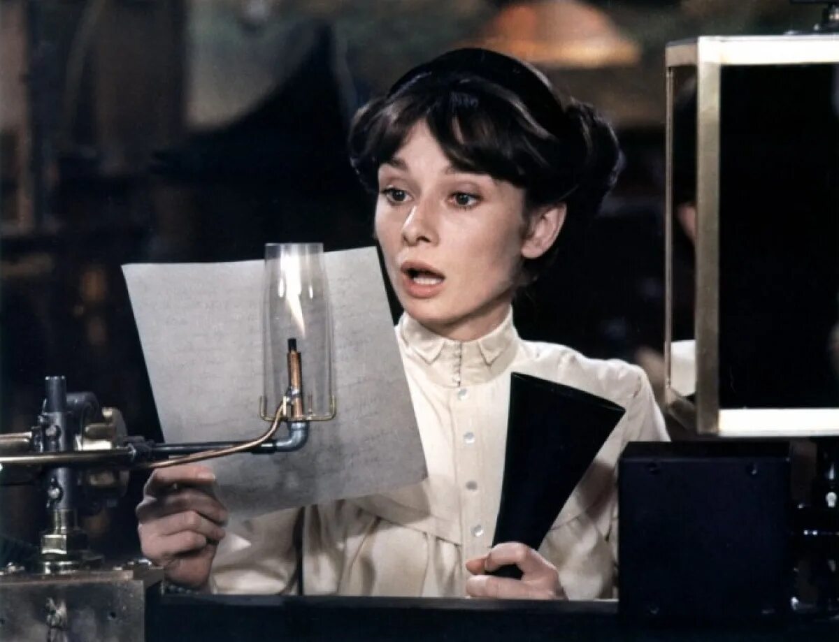 Одри Хепберн в роли Элизы Дулиттл.