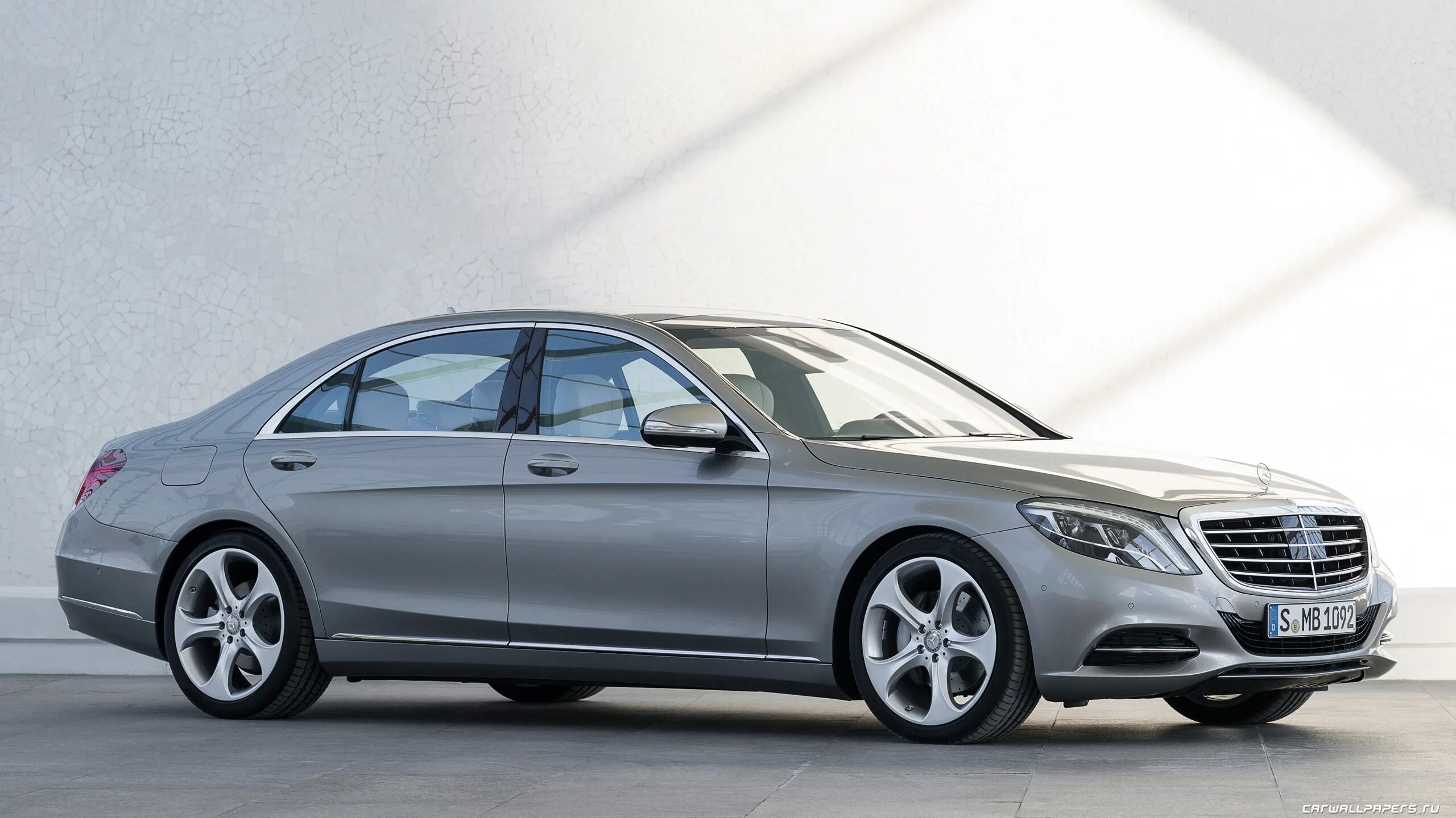 Купить мерседес 400. Mercedes s400. Мерседес Бенц s 400 l. Mercedes Benz s400 Hybrid. Mercedes Benz w222 s400.