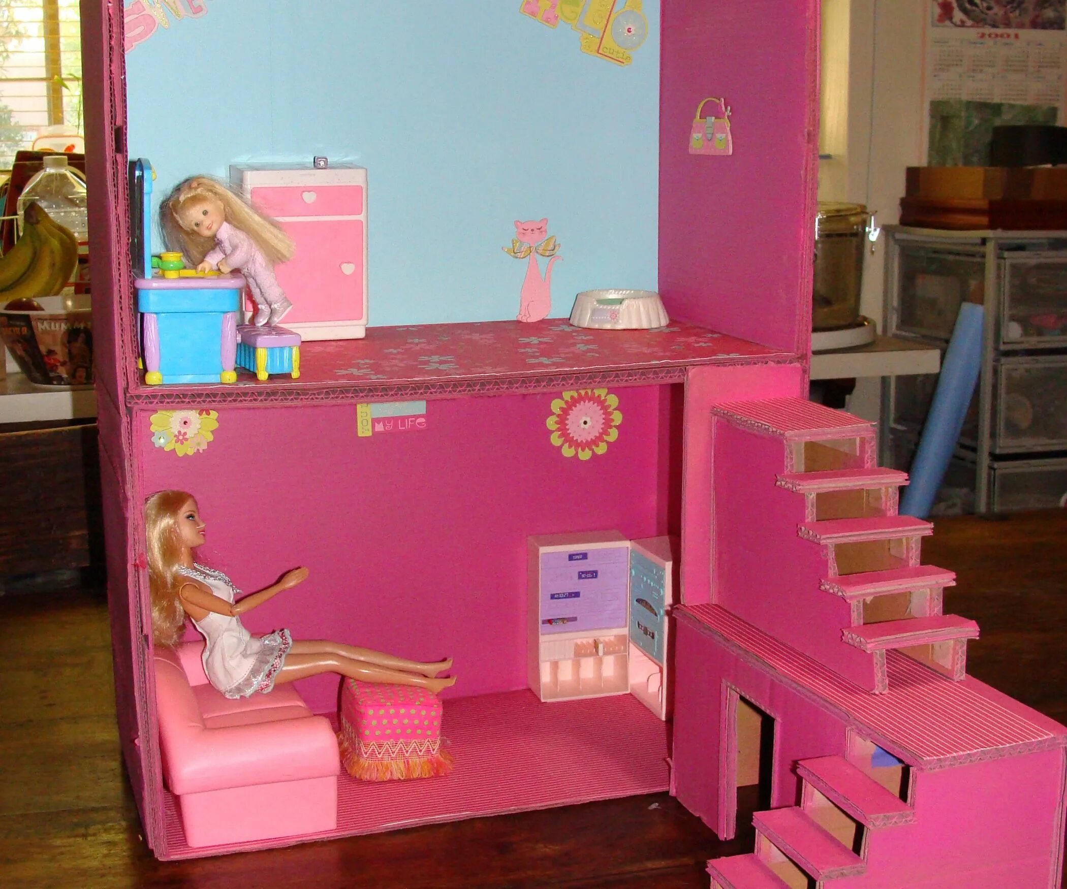 Как сделать барби из картона. Барби folding pretty house. дом mattel barbie 90е. винтажный дом барби дом для барби. дом барби фирмы маттел 90-х.