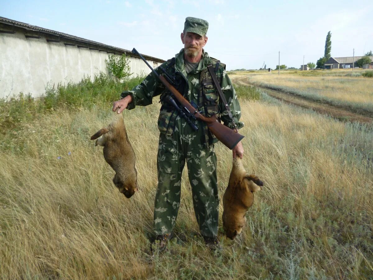 Охотничьи угодья Ростовской области. Охота на сурка в Ростовской области. Байбак в Ростовской области. Охотавростовскоиобласти.