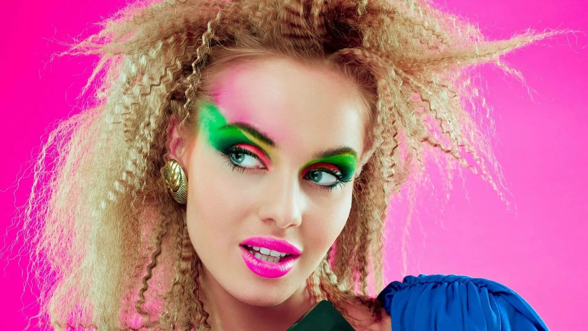 Макияж диско 70/80е. Как сделать макияж 90. Макияж 80х ревлон. Как сделать макияж 90. Макияж в стиле диско.