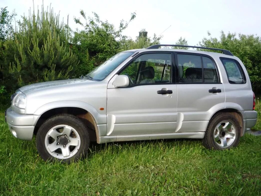 Suzuki grand vitara 2000 год. Suzuki Grand Vitara 2000. Suzuki Grand Vitara 2000г. Сузуки Гранд Витара 2000 года. Гранд Витара 2000г.