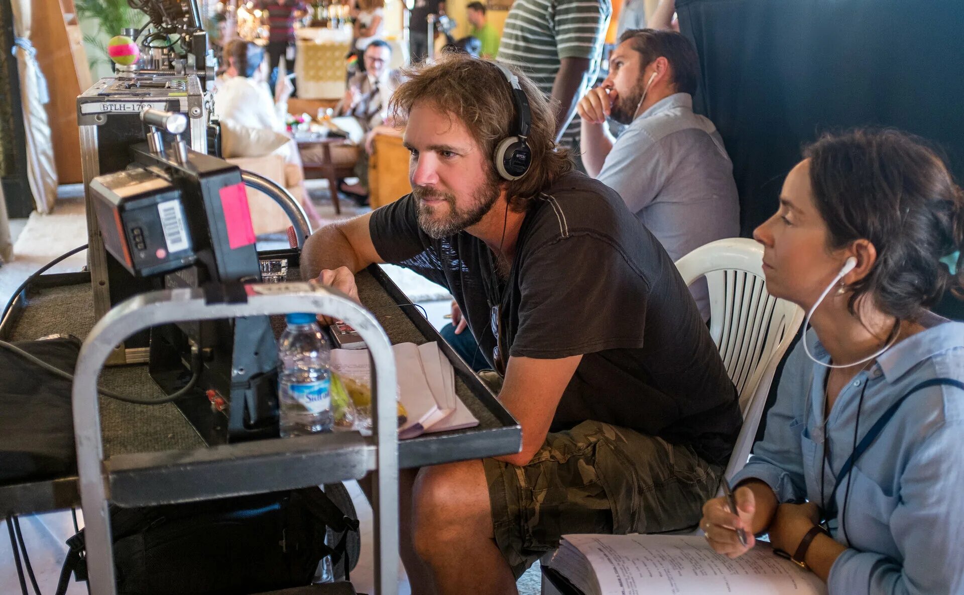 точка фильм 2006 исакова. точка фильм 2006. режиссер точку. точка кипения фильм 2022. режиссер точку.