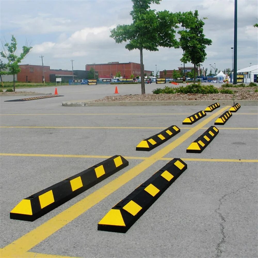 Rising road. Паркинг. Parking Block. Parking Yellow Vest Maroc. Parking Bumper AASHTO.