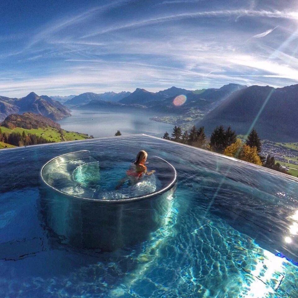 Швейцария вилла honegg. Отель вилла honegg швейцария. Бассейн в горах красная поляна. Лайлаши грузия бассейн. Villa honegg швейцария горы.