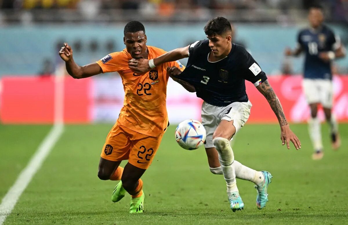 Футбол катар палестина прямая трансляция. Саудовская аравия аргентина чм. Футбол фото. Сборная сенегала по футболу на чм 2022. Матч англия иран.