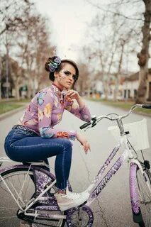 Дев улица