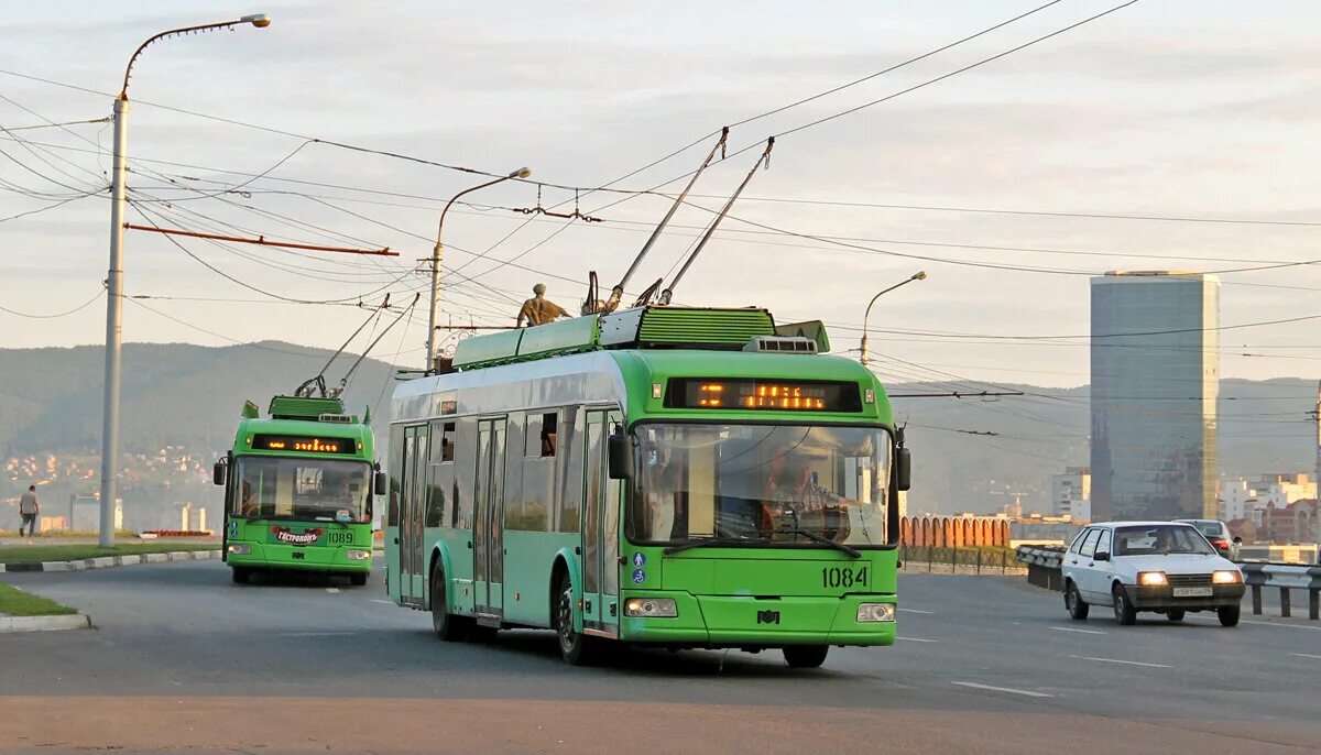 Маршруты транспортов в красноярске. Троллейбус БКМ 321 Красноярск. Троллейбусы Красноярск БКМ. БКМ-321 2022. Троллейбус 4 Красноярск.