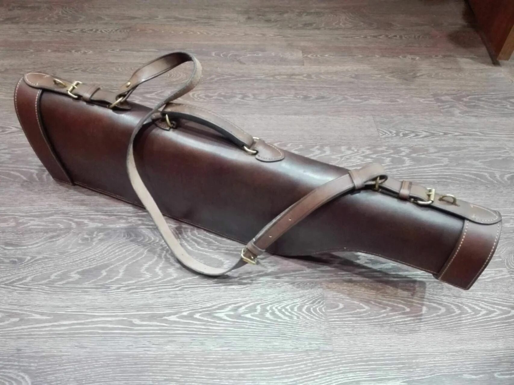 Кожаный тубус для ружья. Чехол ружейный иж 27. Чехол тубус для иж 27. Кофр для ружья старинный. Тубус для ружья.