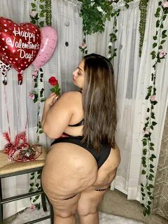 johana amaya bbw.