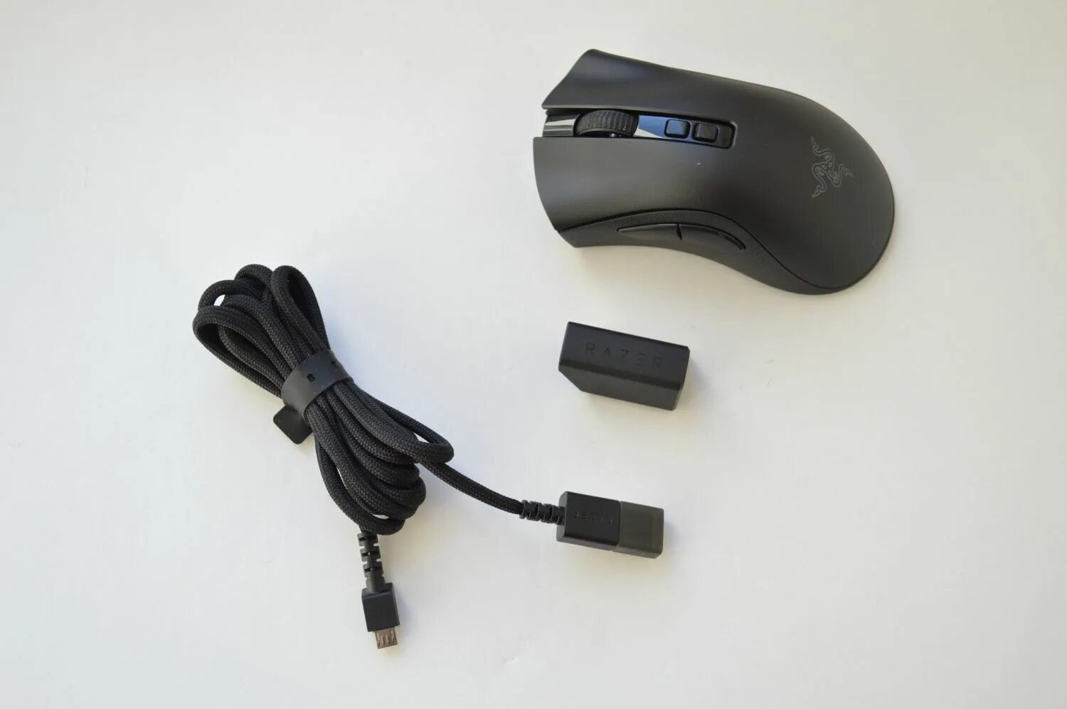 Мышь deathadder v2. Razer deathadder v2 pro. куга включать проводную мышь.