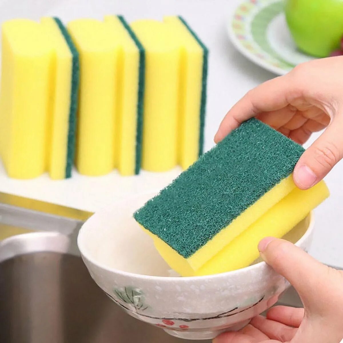 какая губка. , мягкая, белый абразив, зеленая,. антистресс из губки для мытья посуды. игрушки из губки для мытья очень лёгкая. губка для посуды dutybox 92х80х29 шестигранник.