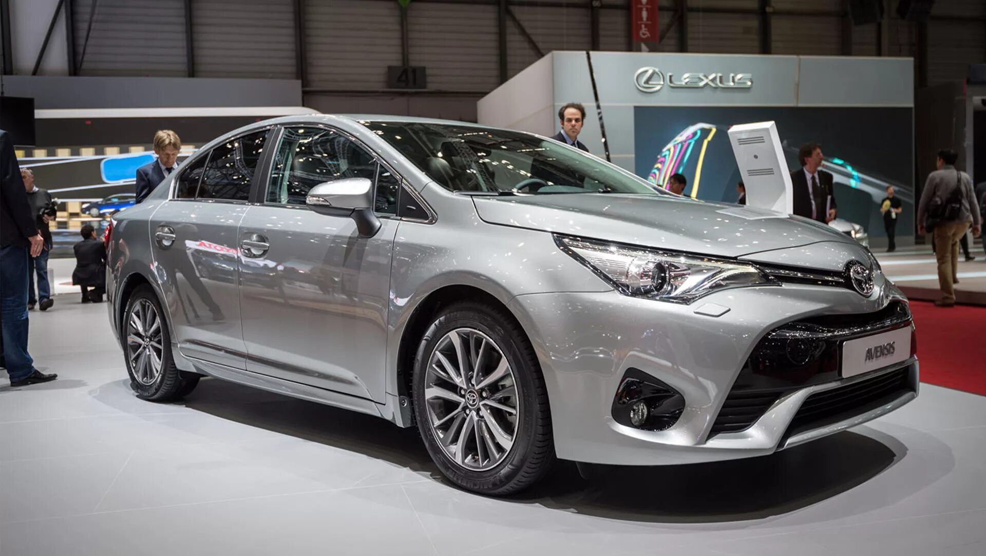 Новые выпуски тойот. Тойота Авенсис 2021. Toyota Avensis 2020. Toyota Avensis 2015. Toyota Avensis 2017 универсал.