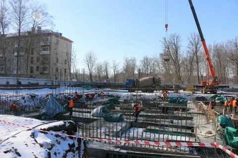 Строят в новомосковске