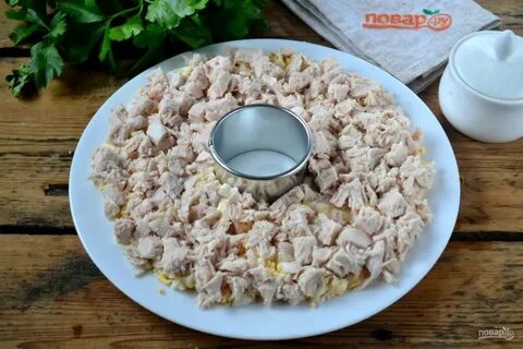 Новогодний салат с куриной грудкой