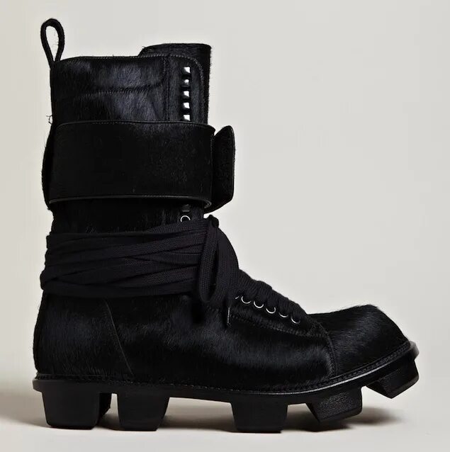 Rick owens обувь. Рик овенс кеды. Rick owens boots megatooth. Риковенс обувь. Rick owens lunar boots.