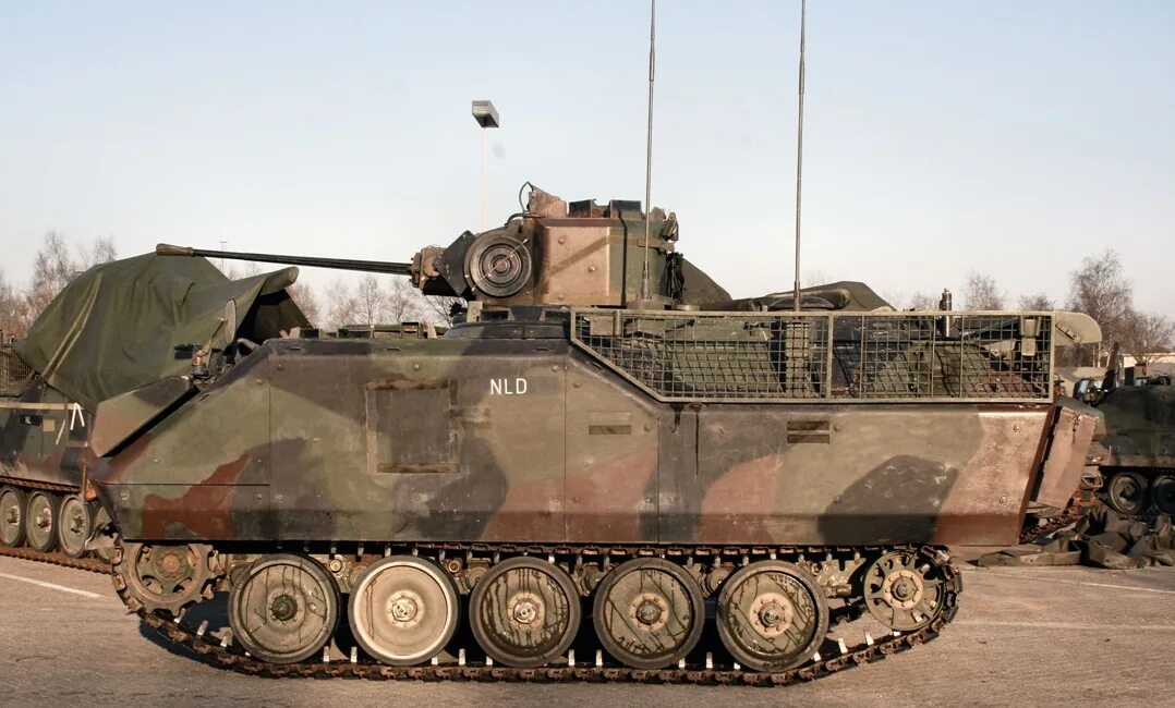 Ypr 765. Бтр ypr-765. бмп ypr-765. ypr 765 бронетранспортер. ypr-765 боевая машина пехоты.