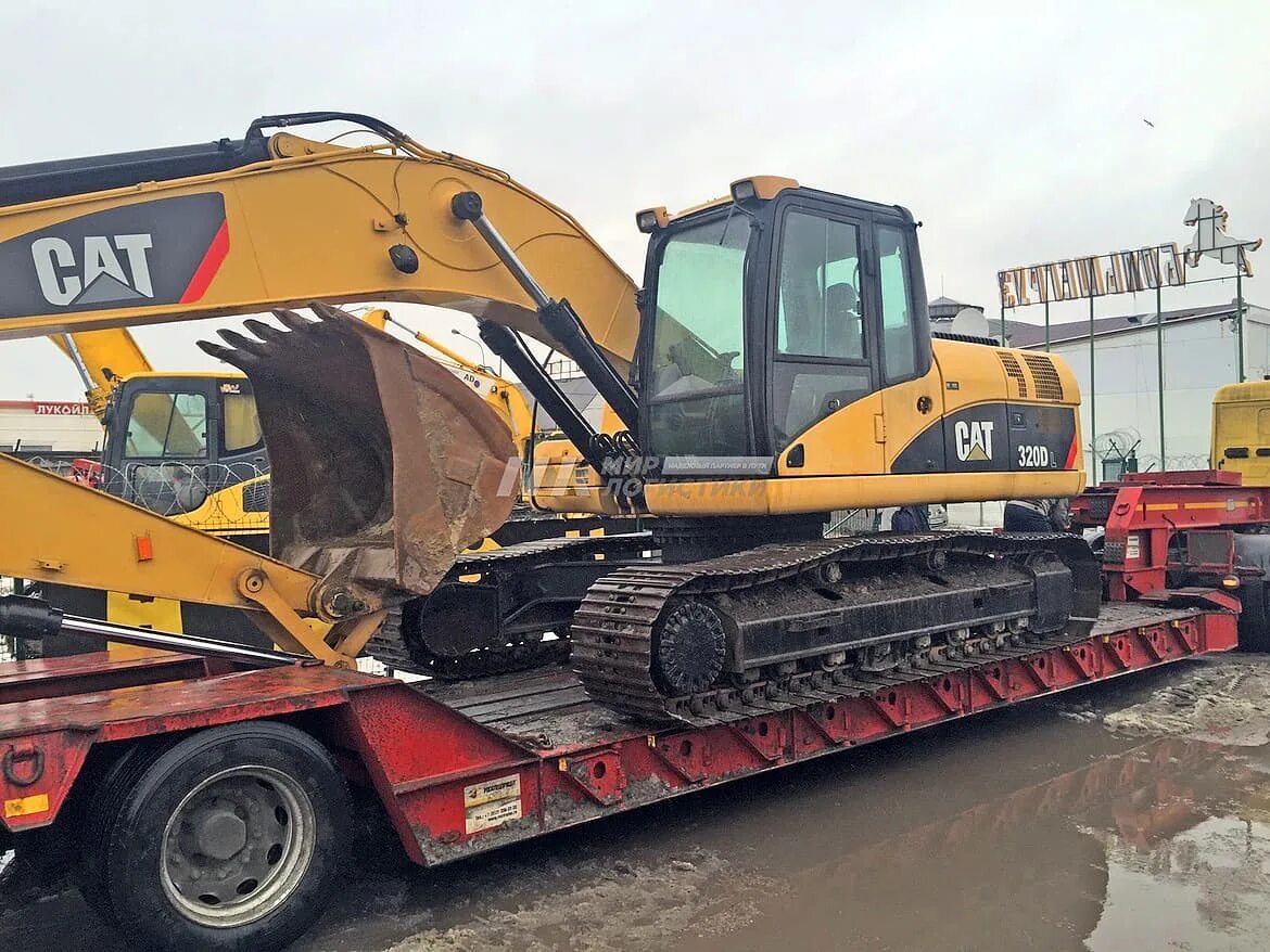 Экскаватор Caterpillar 320d2l. Катерпиллер 320. Caterpillar 320 GC. Экскаватор Caterpillar 320. Доставка экскаватора