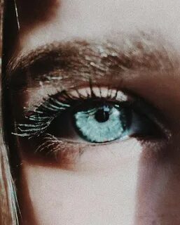 He big blue eyes