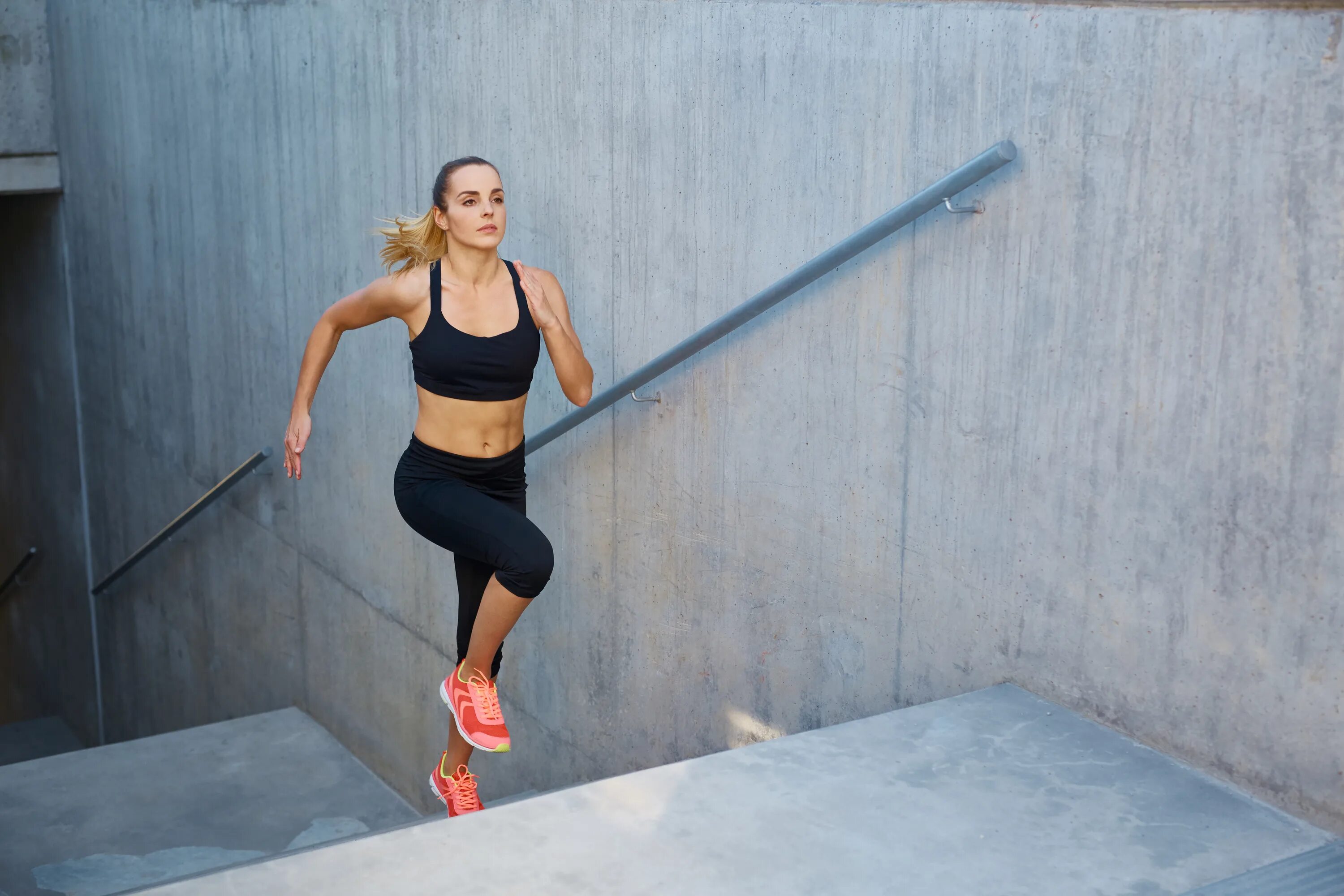 1 kg hiit. 1 kg hiit. Hiit (виит). Высокоинтенсивные интервальные тренировки (виит). Групповые тренировки.