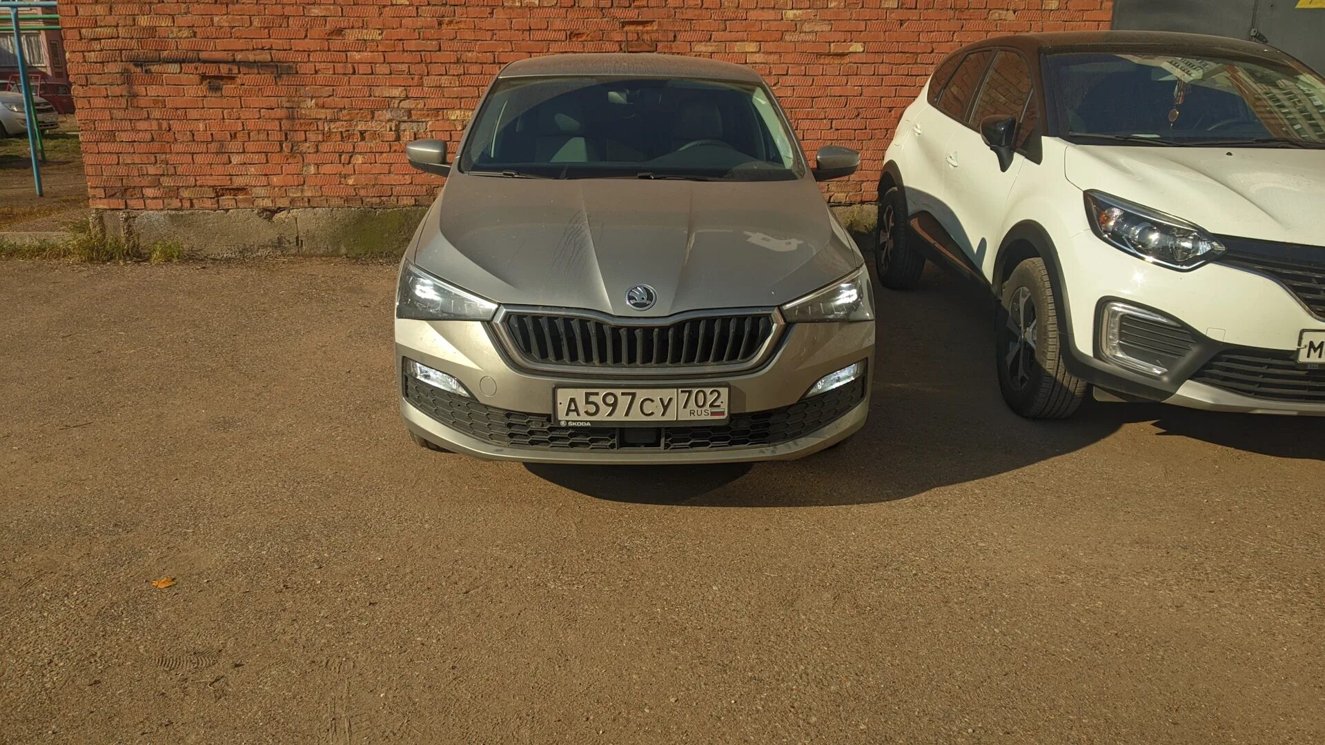 Лампа дальнего света на шкода рапид 2014. Лампы ближнего света на рапид 2017. Лампа ближнего skoda rapid 2021. Лампочки шкода рапид 2016. Лампы шкода рапид 2021.