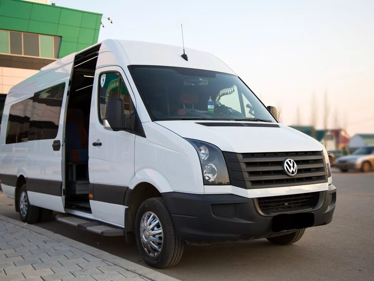 Volkswagen crafter купить. Фольксваген Крафтер 2013. Фольксваген-Крафтер(20). Volkswagen Crafter белый. Volkswagen Crafter 2eke2 пассажирский.