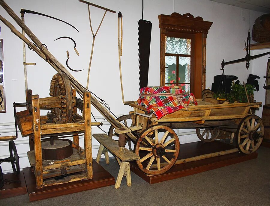 выставка об учителе музей. краеведческий музей белово. экспозиция музея. белая,. историко-этнографический музей чалков.