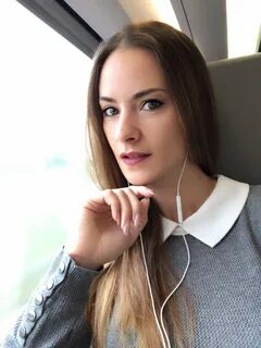 Claire castel 48 фото.