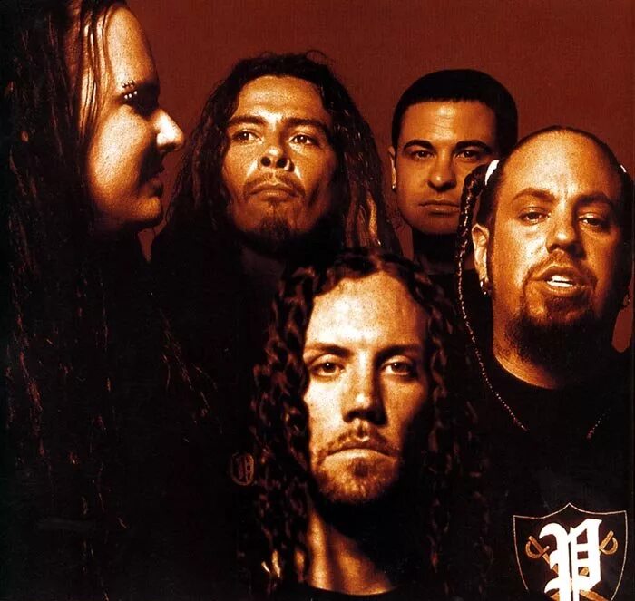 Korn untouchables. Korn 1994. korn 2002. korn avatar.