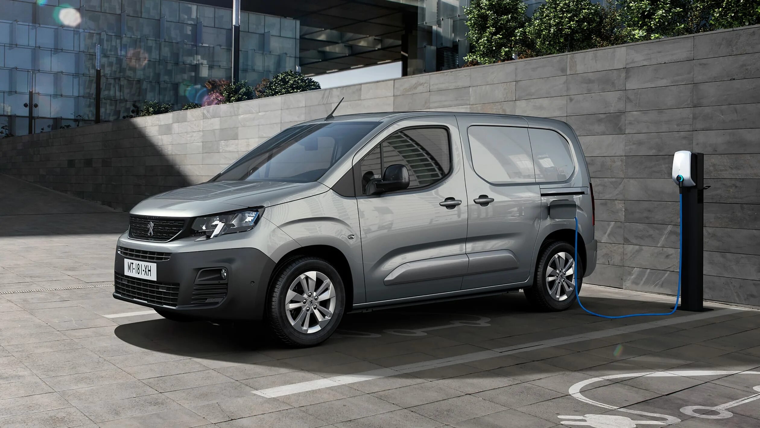 Купить новый пежо партнер. Пежо партнер 2021. Peugeot partner 2022. Пежо фургон 2022. Citroen van 2022.