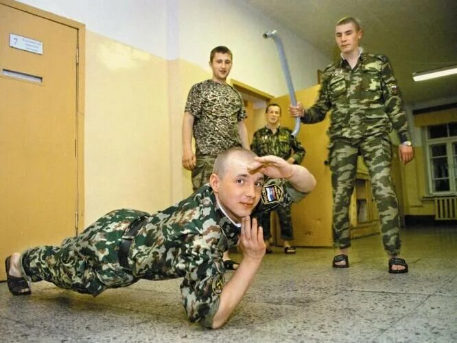 Дедовщина в Российской армии. Случай в военной части
