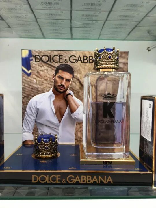 Дольче габбана мужские кинг. Дольче Кинг. Духи Dolce Gabbana King. Dolce Gabbana Parfum King 30ml qiymeti. Dolce Gabbana King туалетная вода.