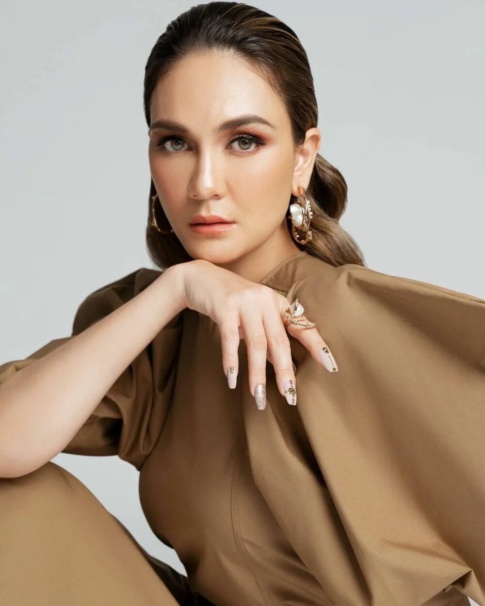 Luna Maya. Луна Майя актриса модель. Luna Maya Photoshoot. Lunamaya