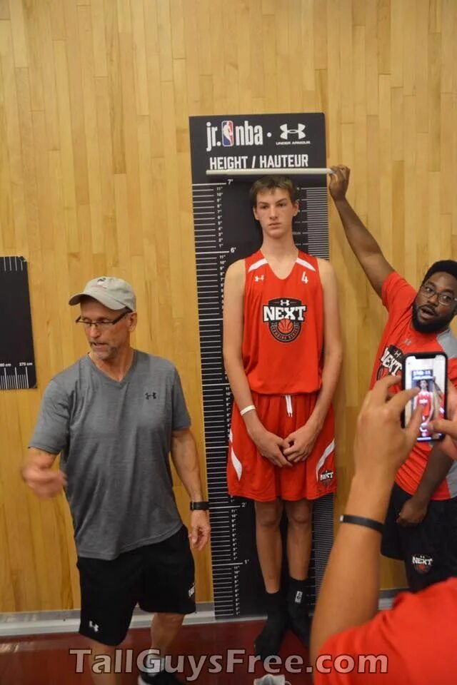 Olivier rioux. Olivier rioux рост. too tall.