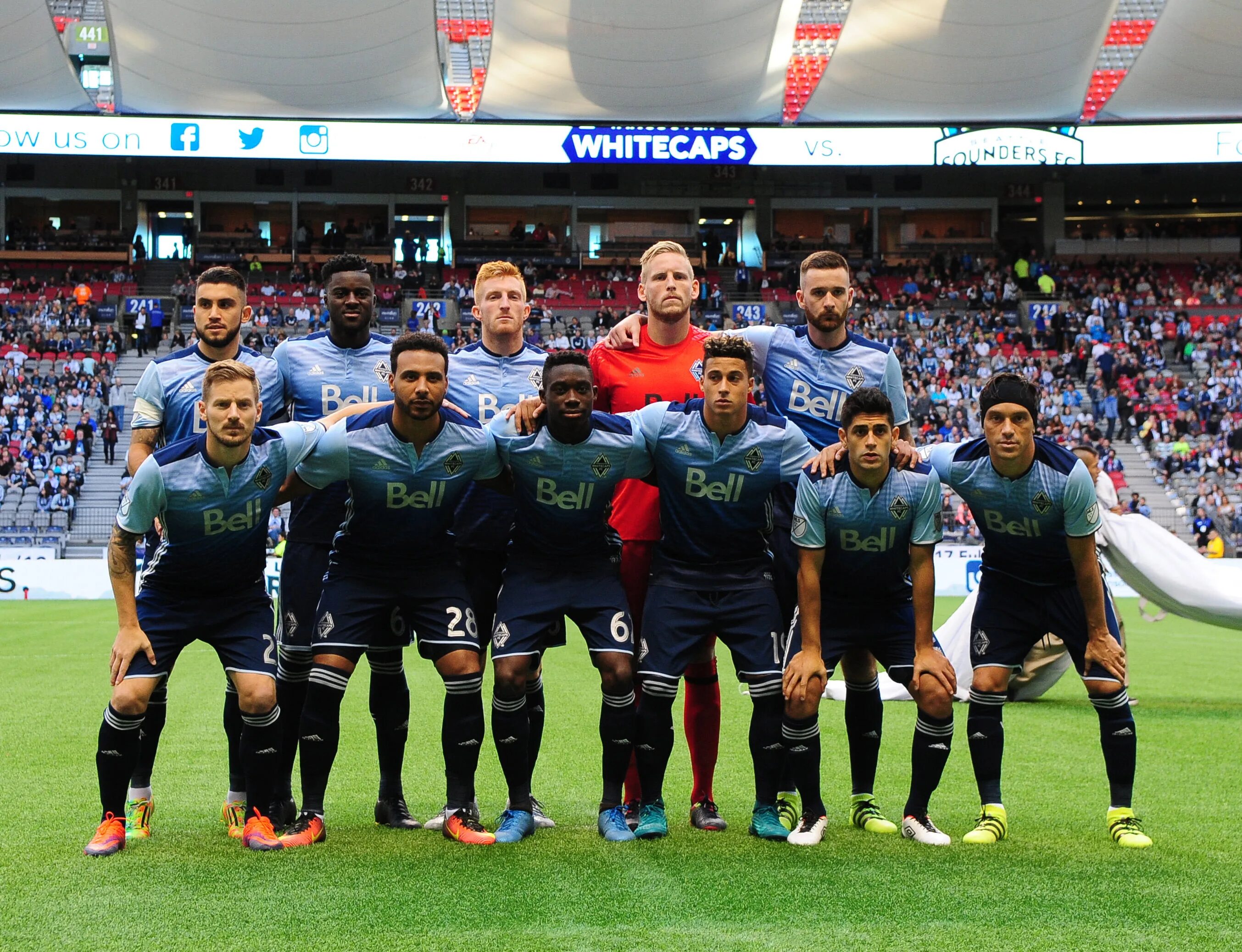 Ванкувер матч сегодня. Whitecaps FC. МЛС команды. ФК Ванкувер. MLS футбол.