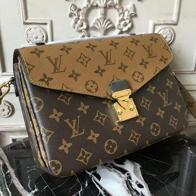 Louis vuitton pochette metis. Сумка louis vuitton pochette. Клатч pochette metis. Lv pochette metis оригинал. Сумка lv pochette metis.