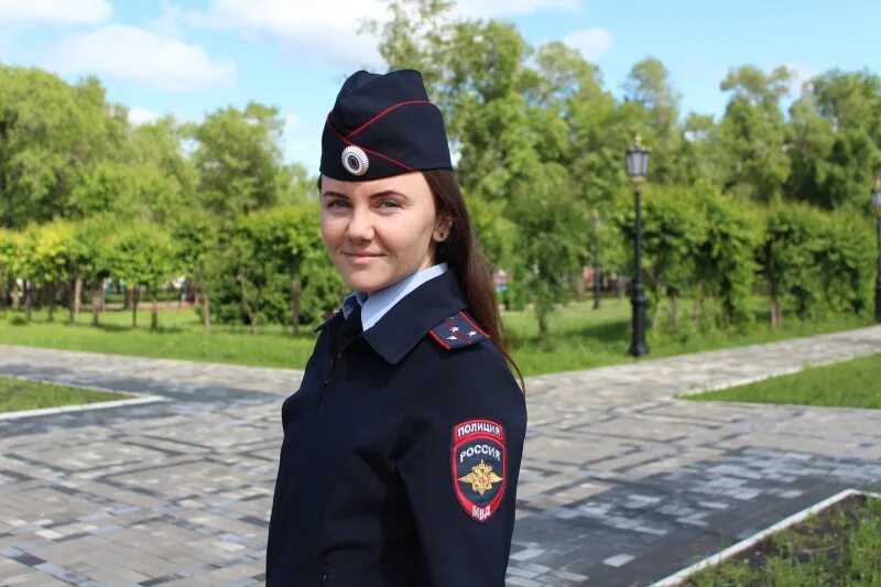 Бывших сотрудников полиции. Отдел полиции минусинск. сотрудник полиции. сотрудница полиции. работник полиции.