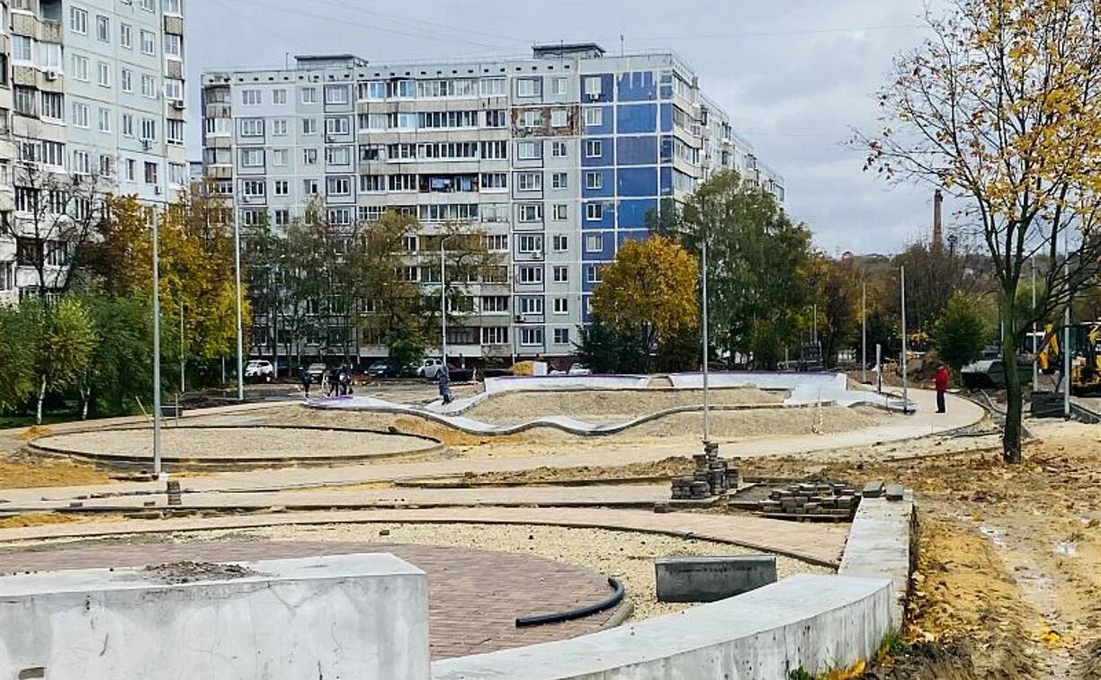Бульвар цветов тула. Современное благоустройство общественных пространств. общественные центры сквер. сквер около молодёжного бульвара в туле. китай озелененных двор.