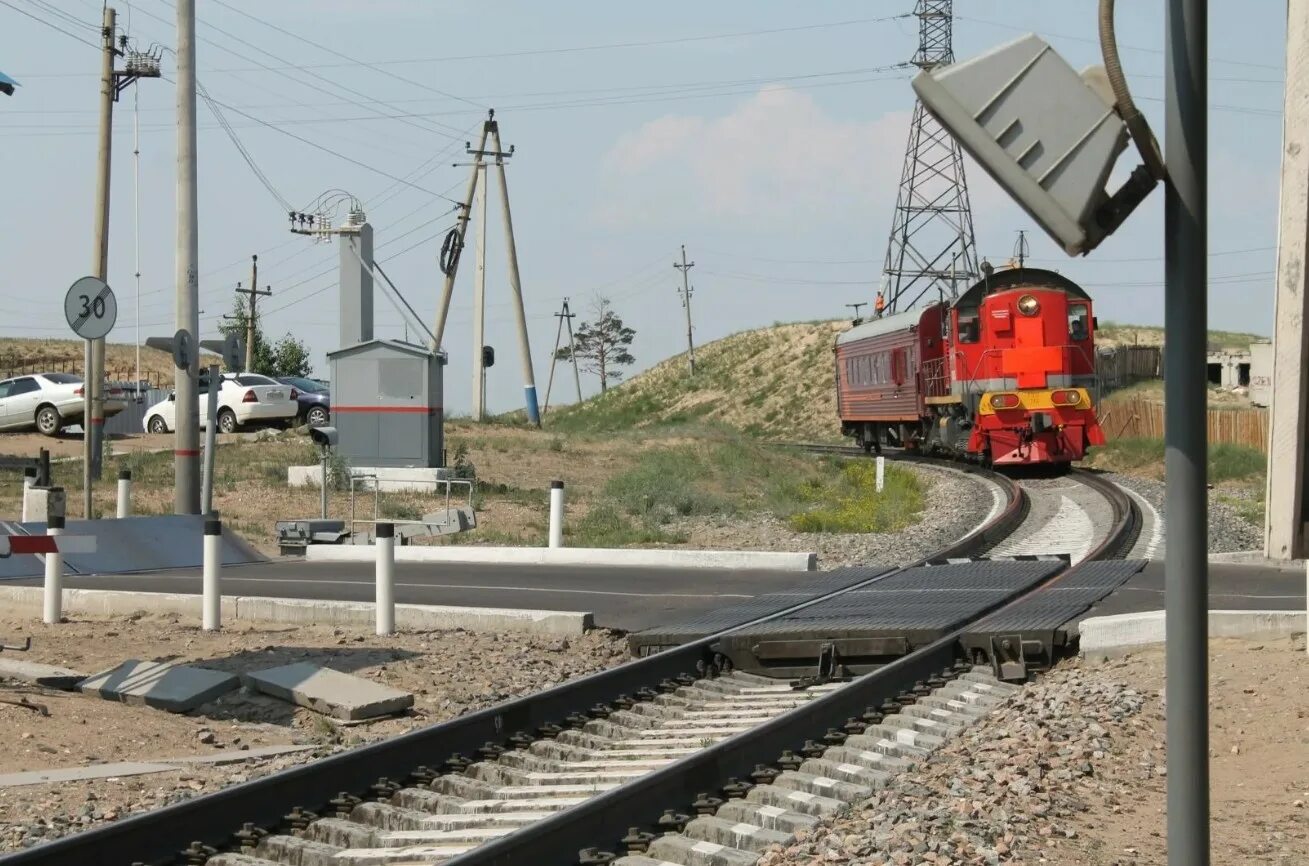 Level crossing. Железнодорожный переезд. Шлагбаум Железнодорожный. ЖД переезд. ЖД шлагбаум.