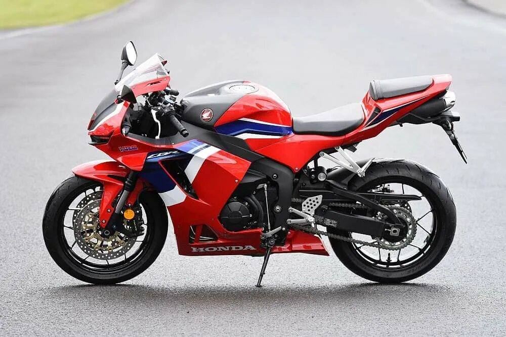 Мотоцикл honda rr. Honda cbr600rr 2021. Honda 600rr. Honda CBR 600. Honda 600rr 2021.