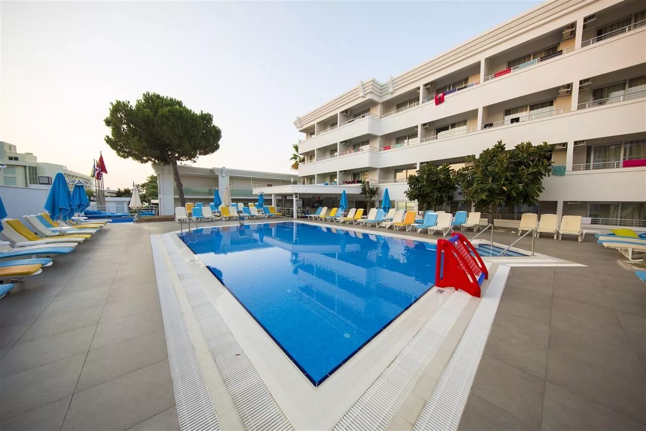 турецкая ибица мармарис. Banu hotel 4 мармарис. Banu hotel luxury 4*. отель бану мармарис турция адрес. отель сирин турция мармарис.