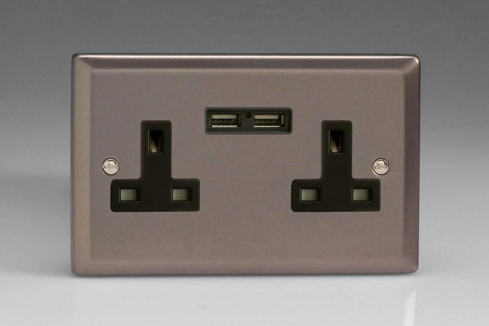 Розетки с usb. 4 розетки с usb. розетки usb маз 203947. usb розетка pajero 4. розетка usb 230в 1.1а hs4285c1.