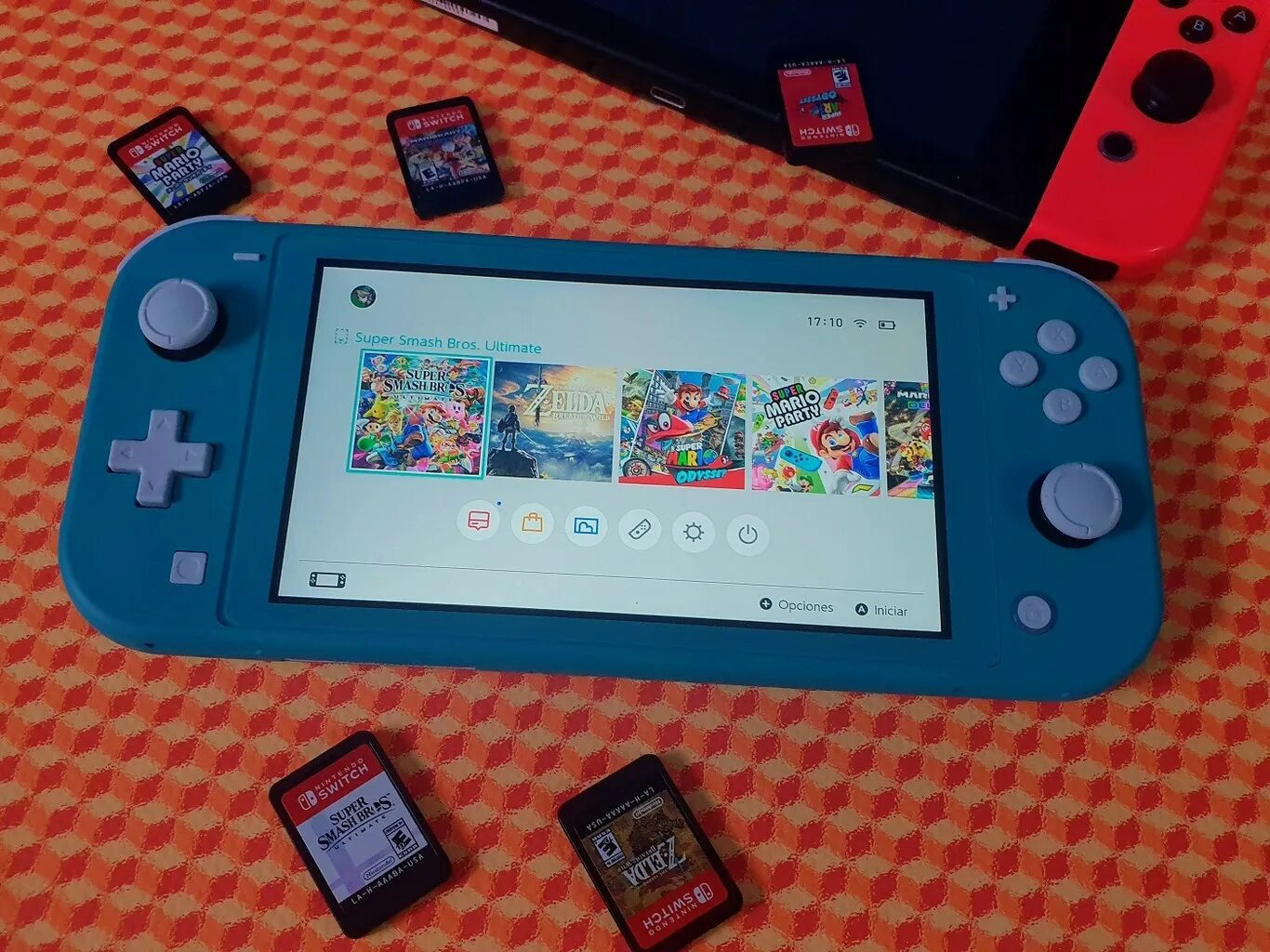 Nintendo где купить. Nintendo Switch Nintendo. Нинтендо свитч Лайт. Нинтендо свитч Нинтендо свитч. Нинтендо свитч Лайт синий.