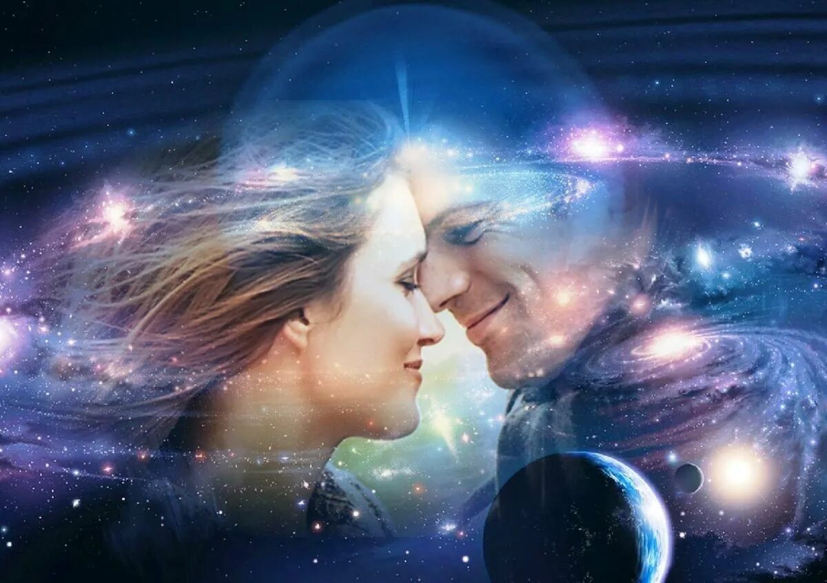Любовь среди родных. Космос любовь. Влюбленные души. Космическая женщина. Космические мужчина и женщина.